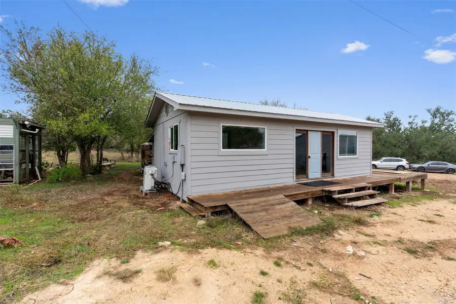 1100 High Rd, San Marcos, TX 78666 - Image #2