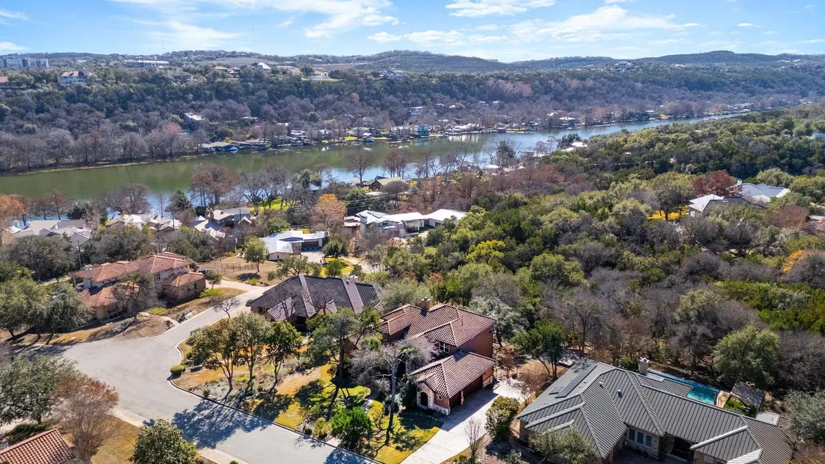 7009 Greenshores Dr, Austin, TX 78730 - Image #1