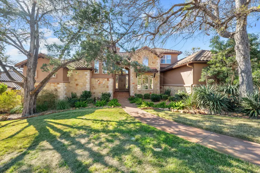 7009 Greenshores Dr, Austin, TX 78730 - Image #2