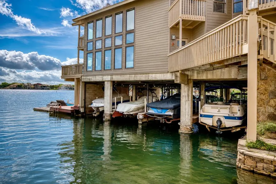 1101 The Cape Rd #2, Horseshoe Bay, TX 78657 - #2
