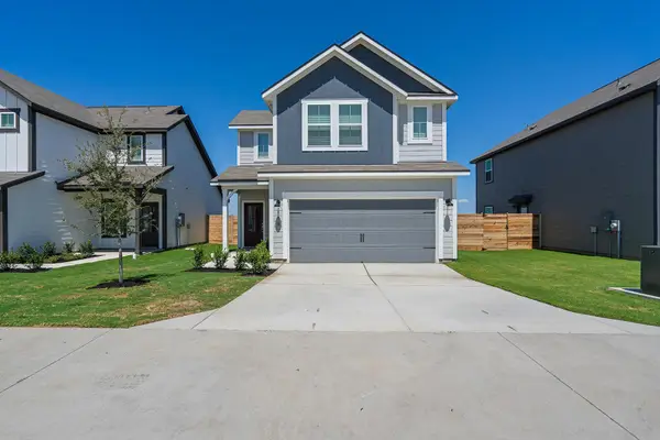 104 Carmel Canyon Trl, Jarrell, TX 76537