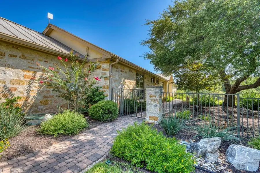 105-D Lachite, Horseshoe Bay, TX 78657 - #2