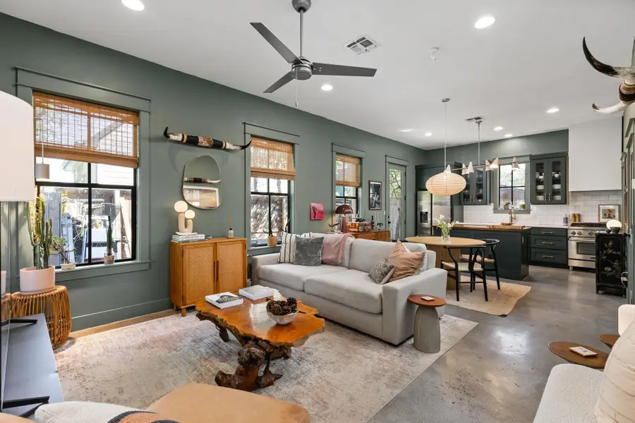 903 Mansell Ave #B, Austin, TX 78702 - #3