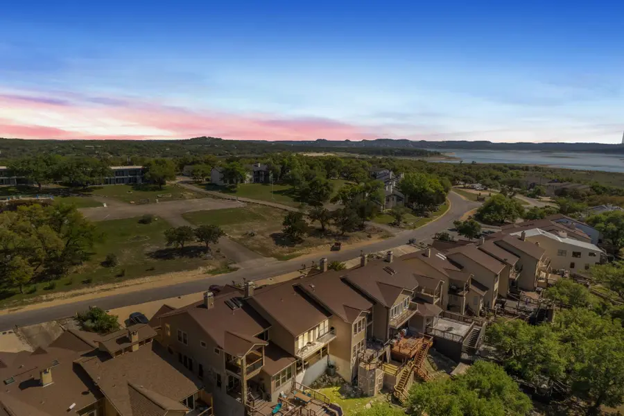 970 Parkview Dr, Canyon Lake, TX 78133 - #3