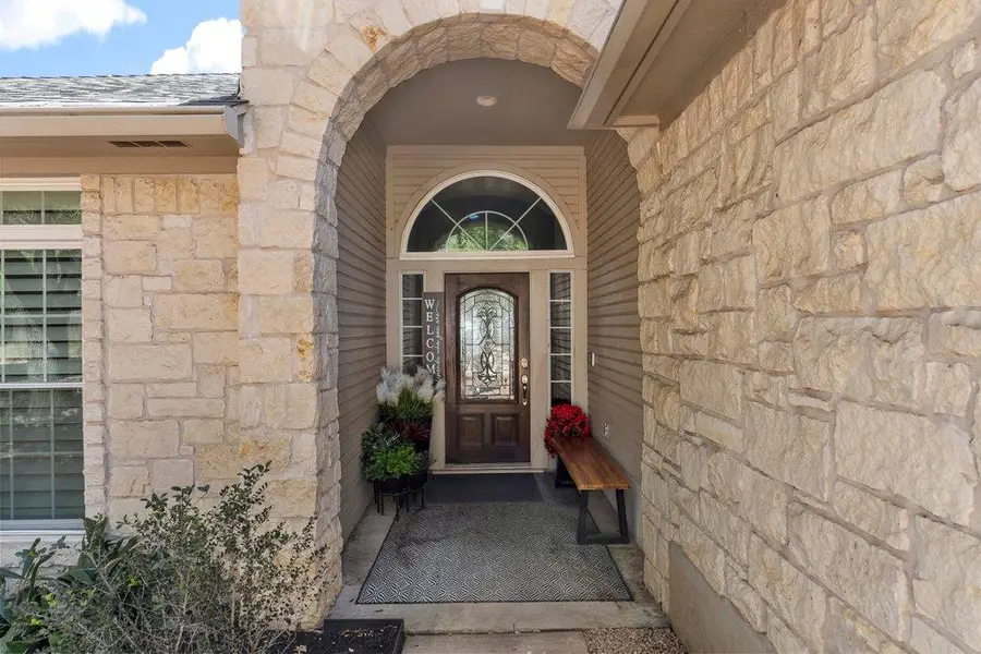 6913 Auckland Dr, Austin, TX 78749 - #3