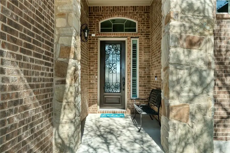 1239 Falling Hills Dr, Georgetown, TX 78628 - #2
