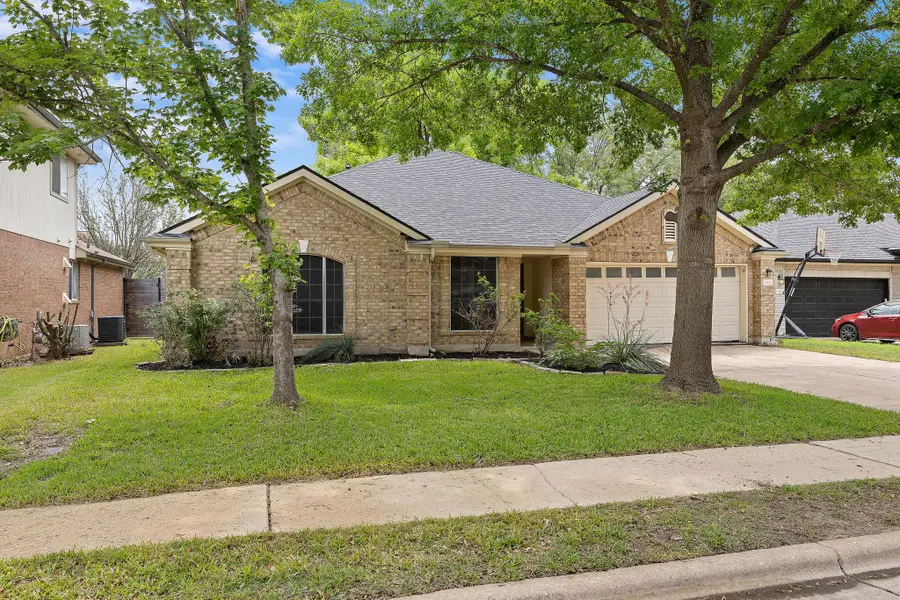 2422 Agarita Trl, Round Rock, TX 78665 - #2