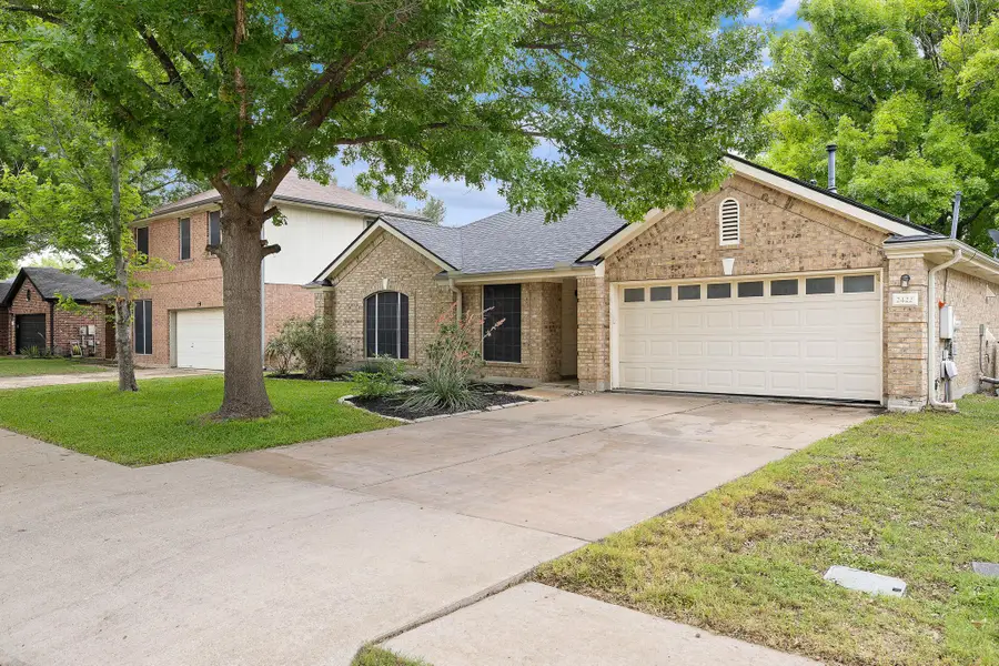 2422 Agarita Trl, Round Rock, TX 78665 - #3