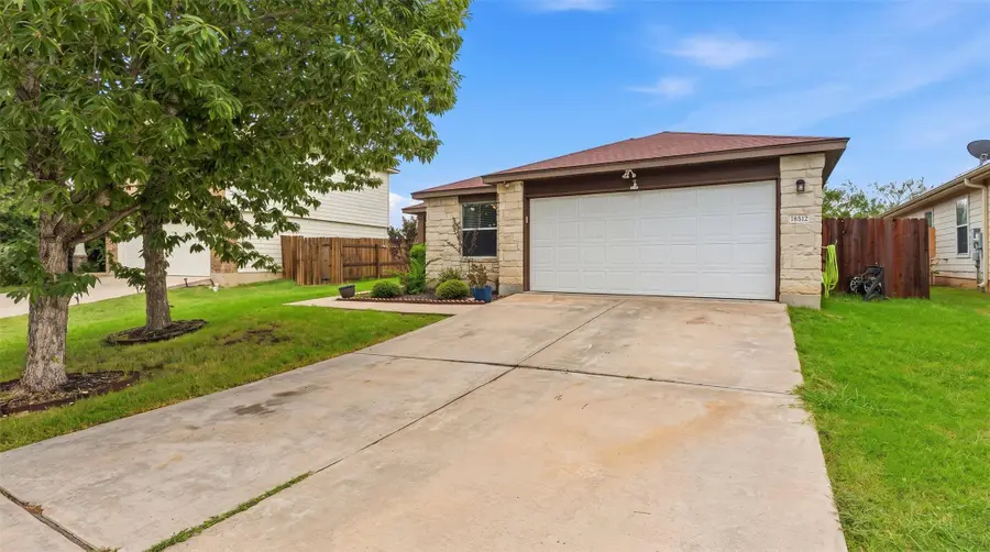 18512 Great Falls Dr, Manor, TX 78653 - #2