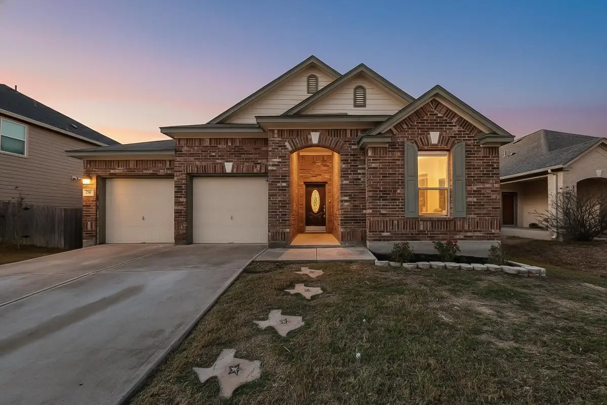 221 Sunnyside Dr, Kyle, TX 78640 - Image #1