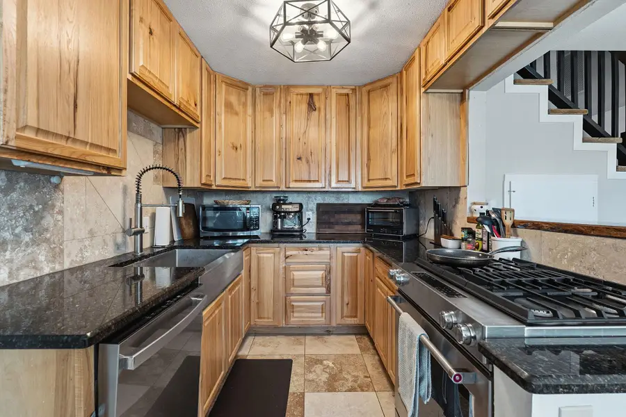 255 Rocky Creek Rd, Dripping Springs, TX 78620 - #3