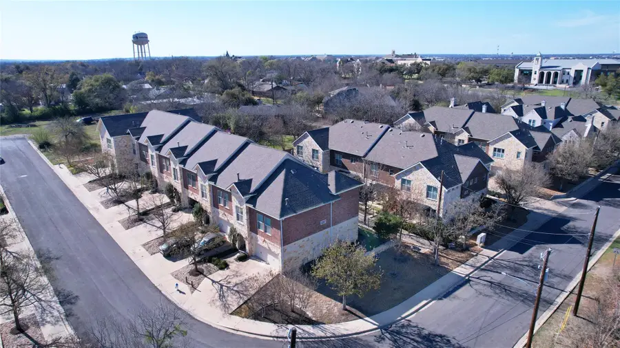 1217 Haven Ln #101, Georgetown, TX 78626 - #2