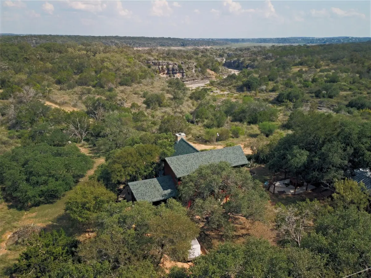 601 Echo Dr, Spicewood, TX 78669 - #1