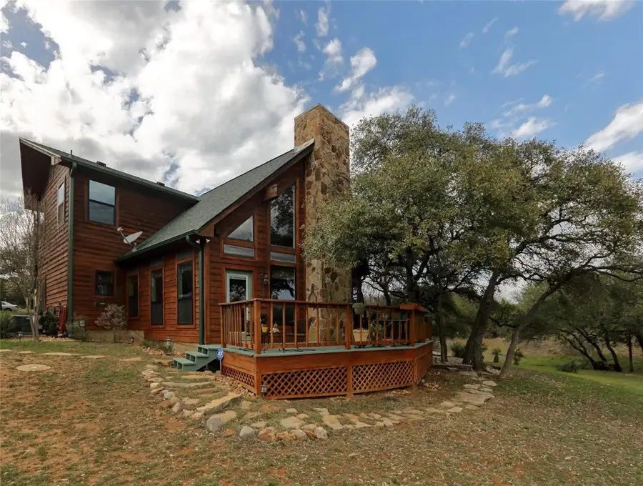 601 Echo Dr, Spicewood, TX 78669 - #2
