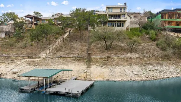 718 Bermuda St, Lakeway, TX 78734