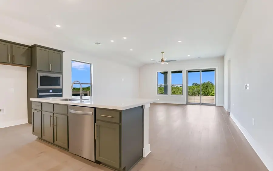 9000 The Ravine Way, Austin, TX 78744 - #2