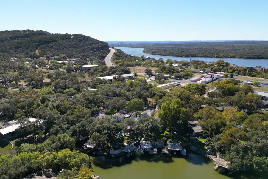 1117 County Road 132b, Kingsland, TX 78639 - Image #2