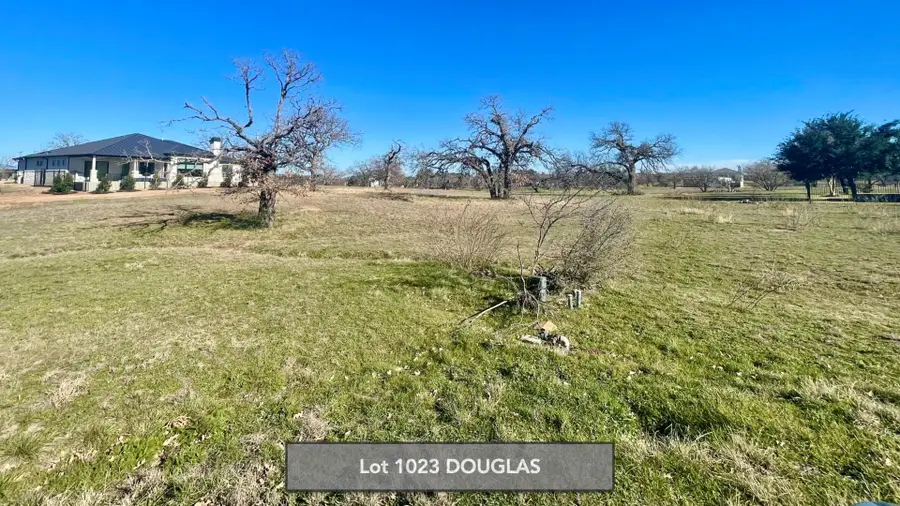 Lot 1023 Douglas Dr, Horseshoe Bay, TX 78657 - #2