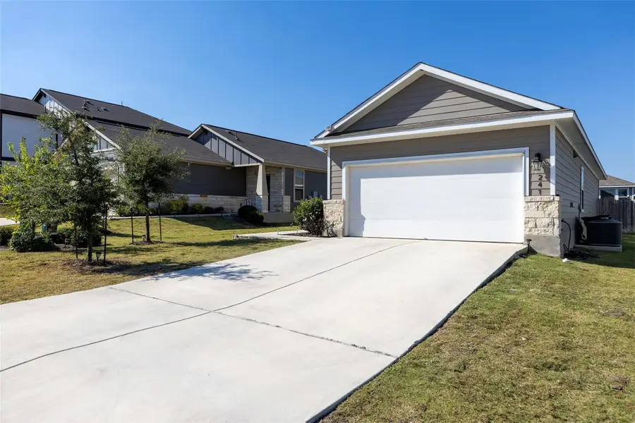 241 El Dorado Rd, Jarrell, TX 76537 - Image #3