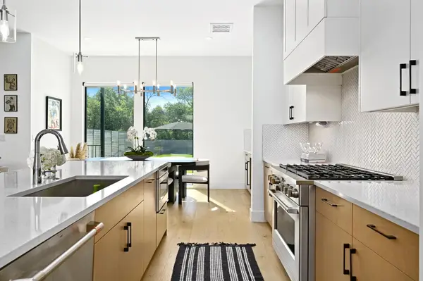 5515 Jim Hogg Ave, Austin, TX 78756