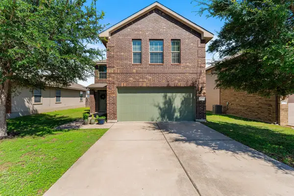6735 Plains Crest Dr, Del Valle, TX 78617