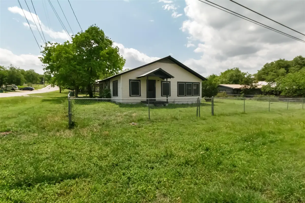419 Avenue G, Marble Falls, TX 78654 - #1