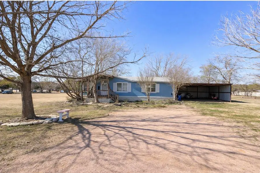 709 N 5th St, Jarrell, TX 76537 - Image #3