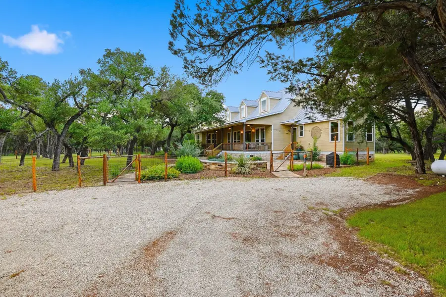 130 Canyon Oaks Dr, Wimberley, TX 78676 - #3