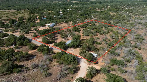 222 Valley Dr, Burnet, TX 78611