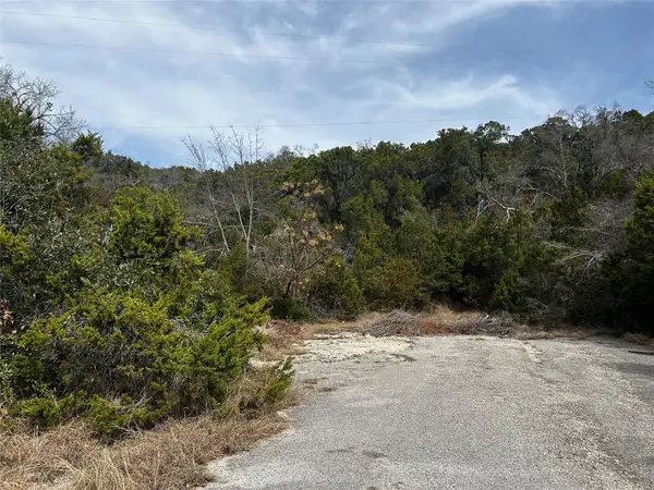 9314 Western Trl, Lago Vista, TX 78645