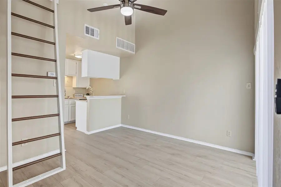 601 Nelray Blvd #17, Austin, TX 78751 - #3