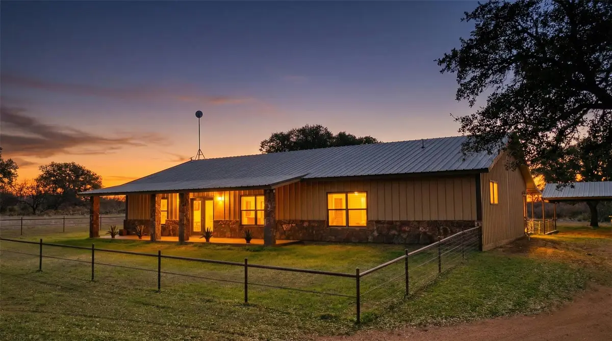 5801 Smith Rd, Mason, TX 76856 - #1