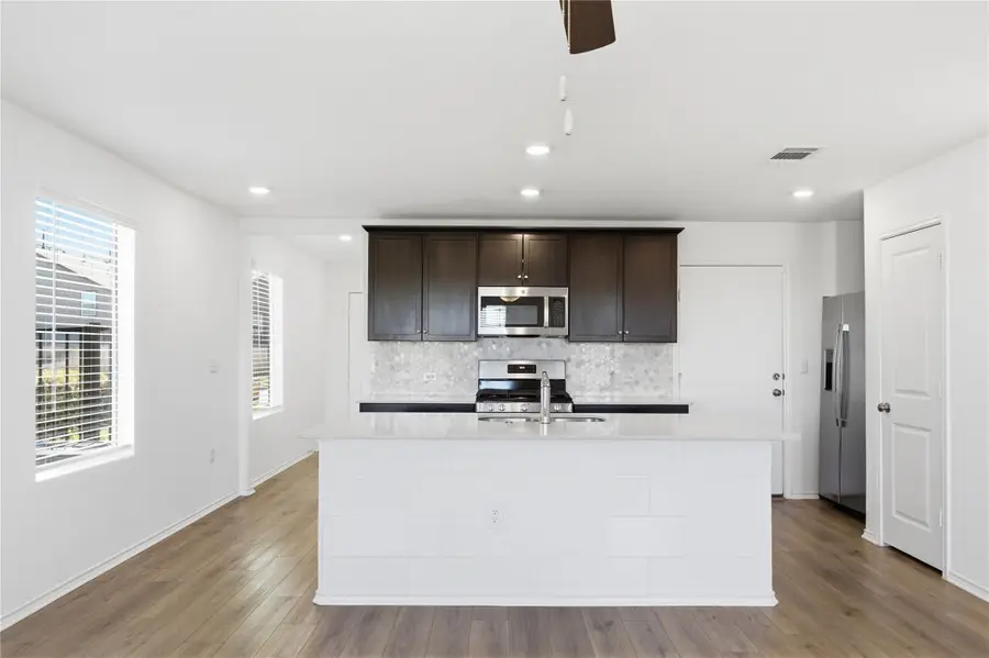 7208 Sparkling Light Dr #B, Del Valle, TX 78617 - #3