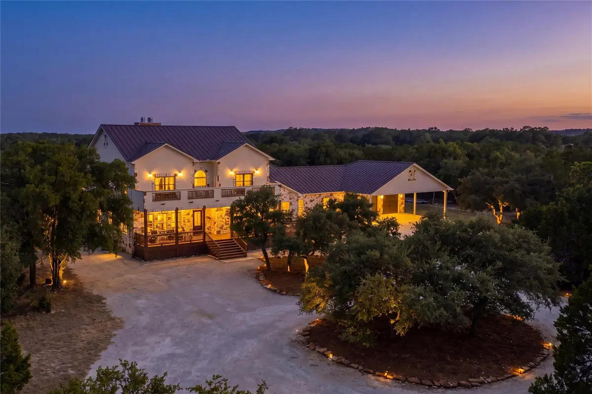 224 Liberty Bell Ln, Dripping Springs, TX 78620 - #1
