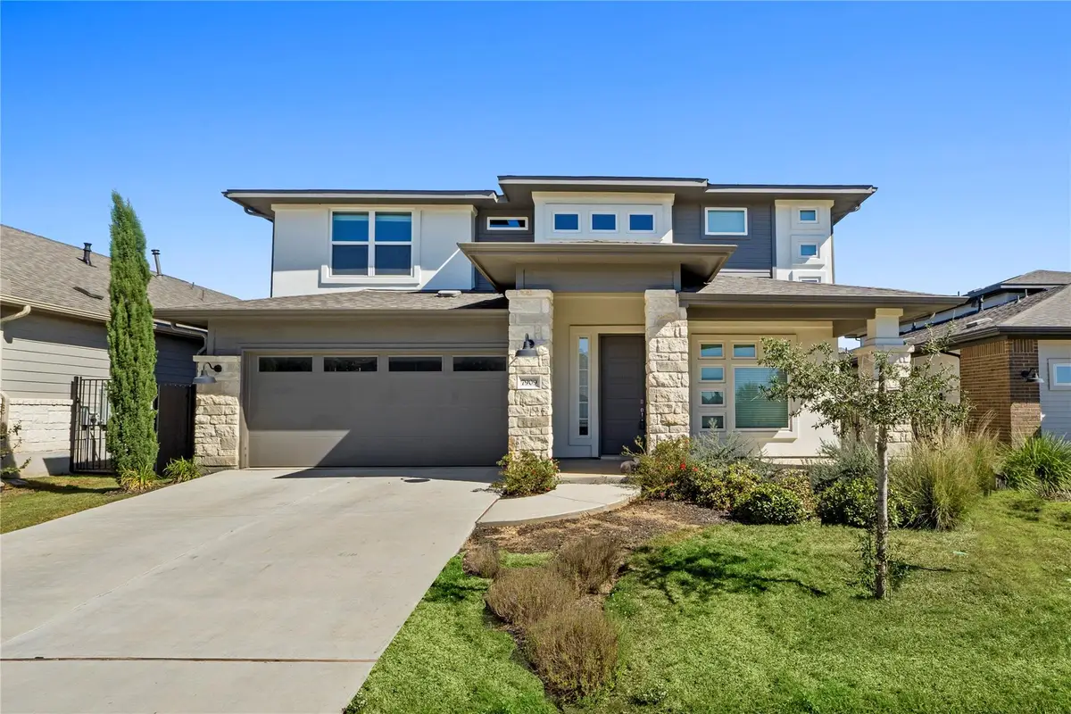 7909 Edmondson Bnd, Austin, TX 78744 - Image #1
