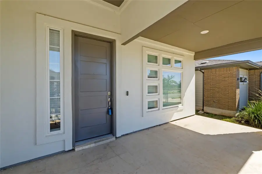 7909 Edmondson Bnd, Austin, TX 78744 - Image #3