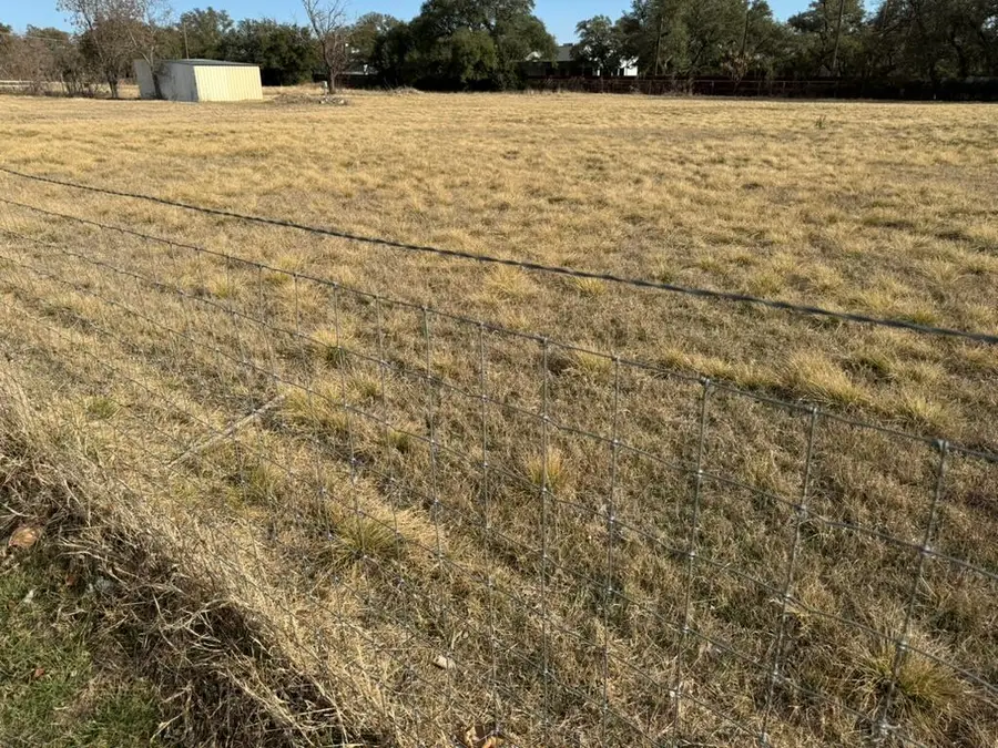 1801 Main St, Liberty Hill, TX 78642 - #2