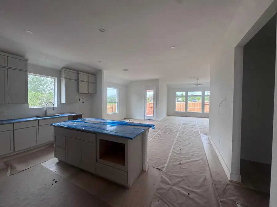 135 Comfort Dr, Buda, TX 78610 - #2