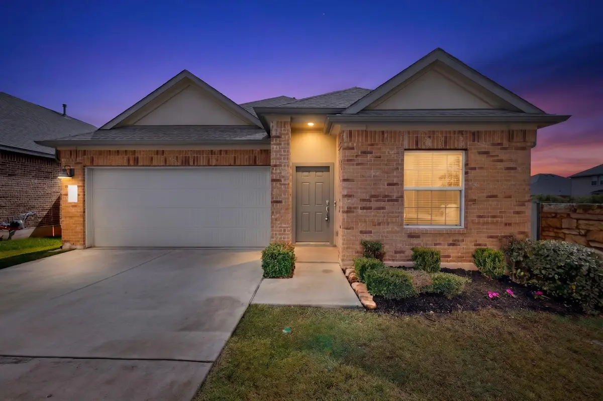 941 Legends Ln, Georgetown, TX 78628 - #1