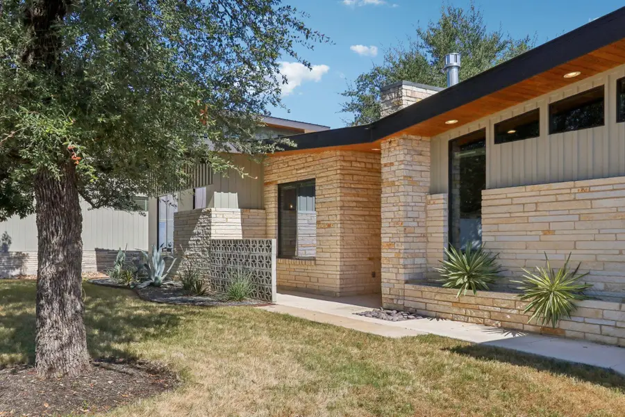 488 Starlight Village Loop #2, Leander, TX 78641 - Image #2