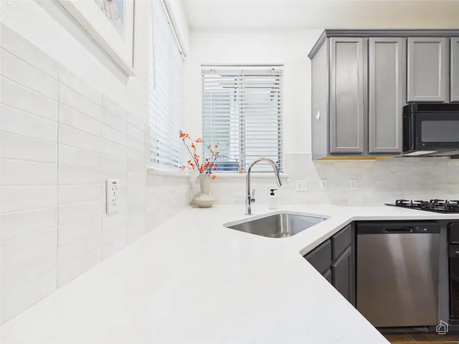 1819 Village Oak Ct, Austin, TX 78704 - #2