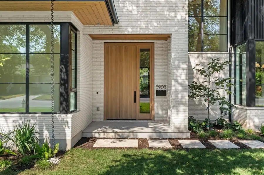 5908 Bull Creek Rd, Austin, TX 78757 - #2