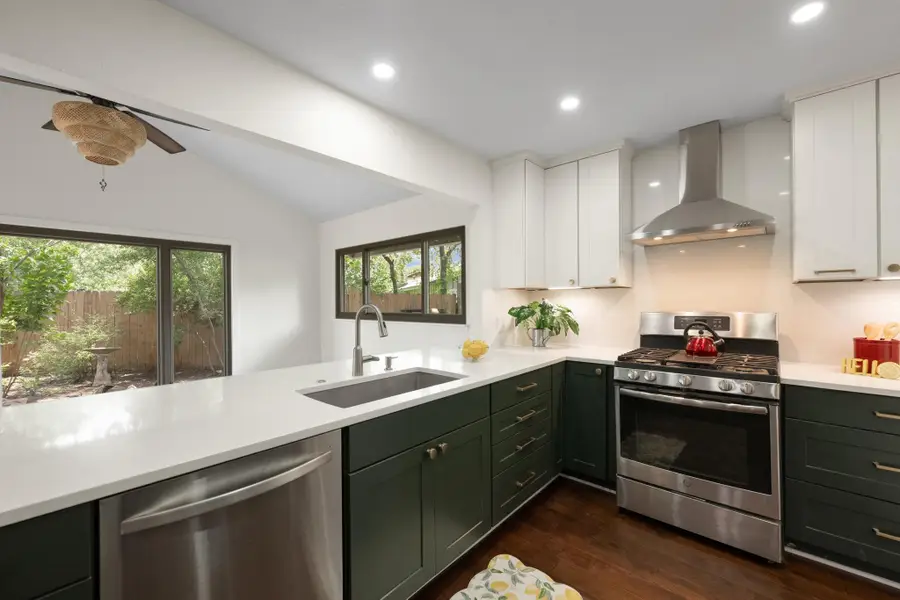 5109 Fort Mason Dr, Austin, TX 78745 - #3