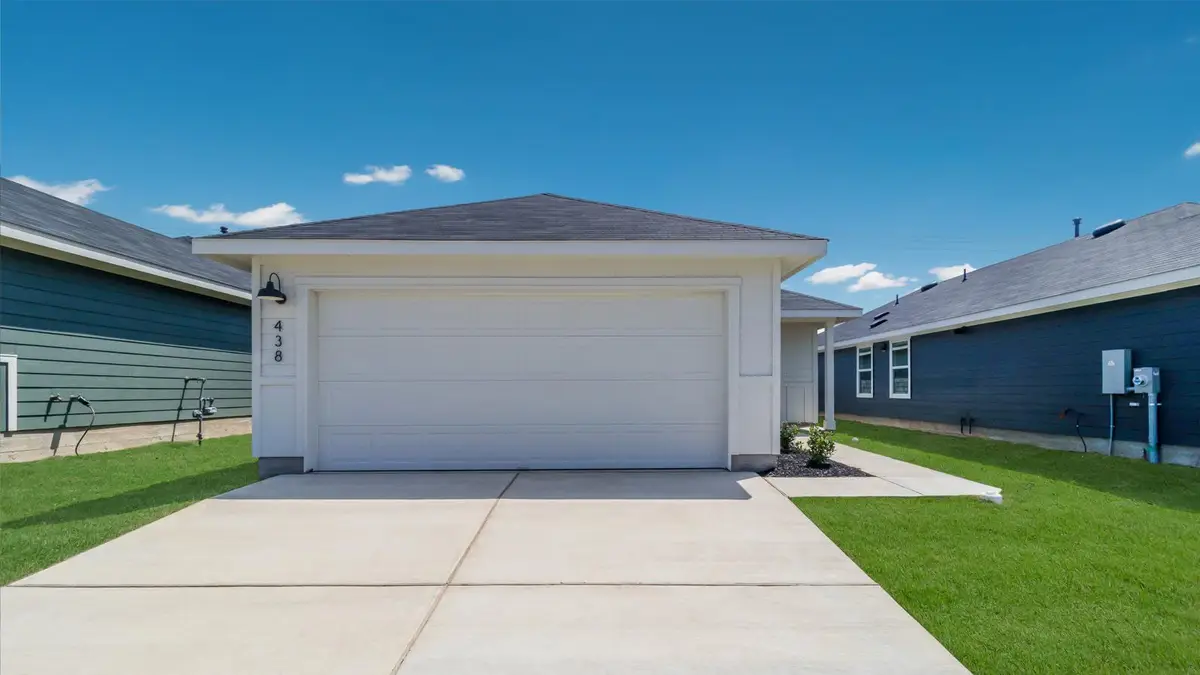 134 Schuenemann Way, Uhland, TX 78640 - Image #1