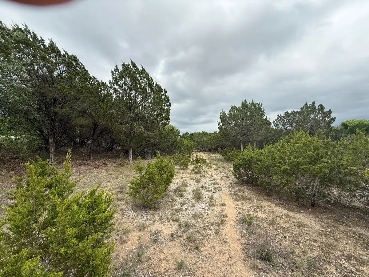 20623 Falcon Ln, Lago Vista, TX 78645 - #1