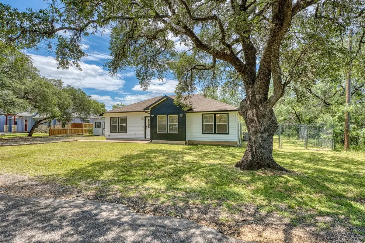 259 Lakewood Dr, Granite Shoals, TX 78654 - #1