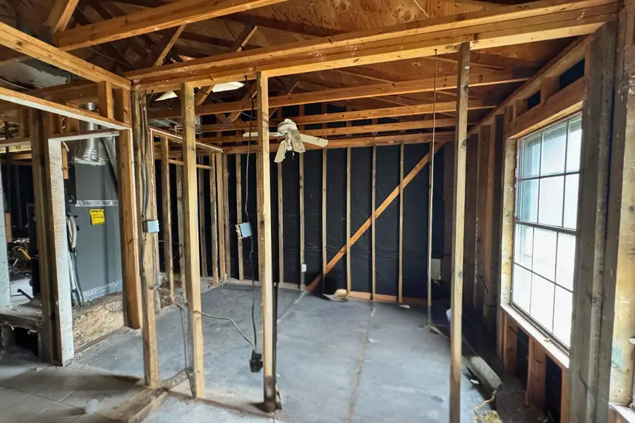 7123 Howerington Cir, Austin, TX 78724 - Image #2