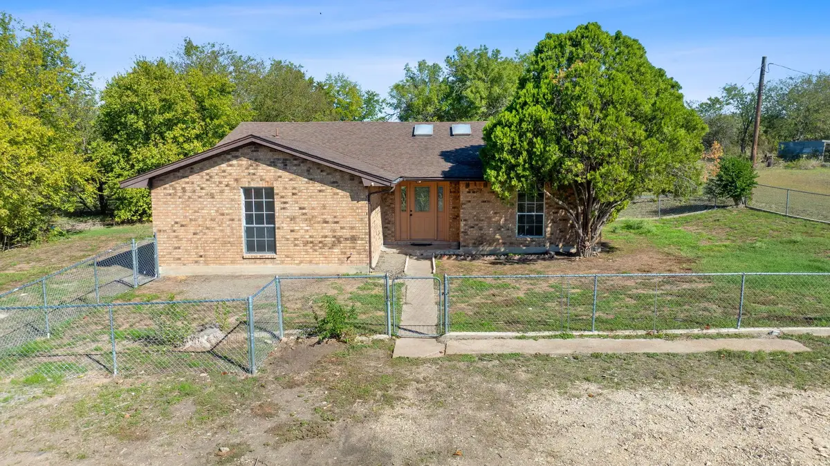 130 Meyers Rd, Buda, TX 78610 - #1