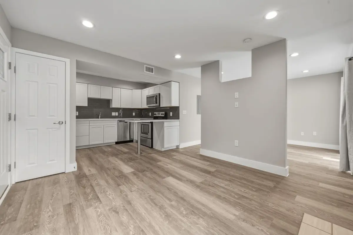 935 La Posada Dr #144, Austin, TX 78752 - #1