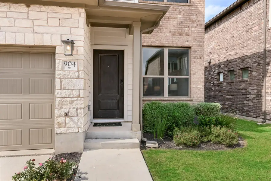 2500 Forest Creek Dr #904, Round Rock, TX 78665 - Image #3